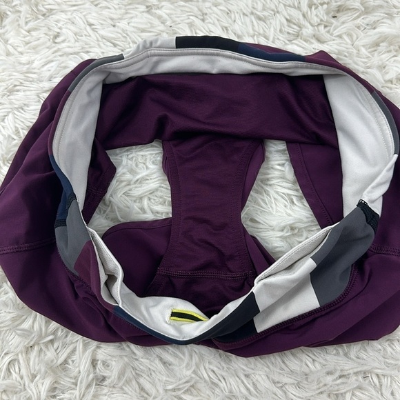 Lululemon Speed Shorts - Picture 3 of 6